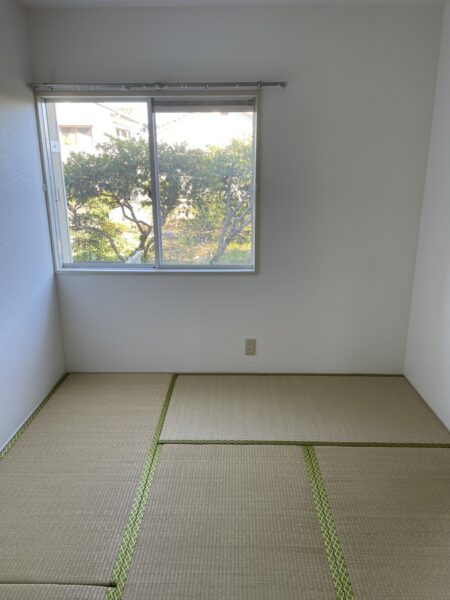 セフィーラ川島