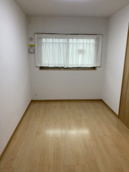 ユーミー岡富　2LDK