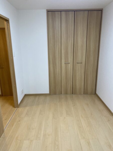ユーミー岡富　2LDK