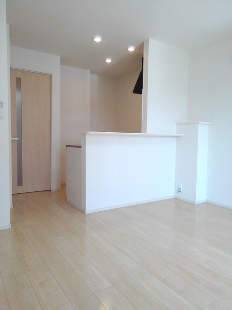 ラフレシール・M 1LDK・・・201号室画像