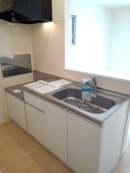 ラフレシール・M　1LDK・・・201号室