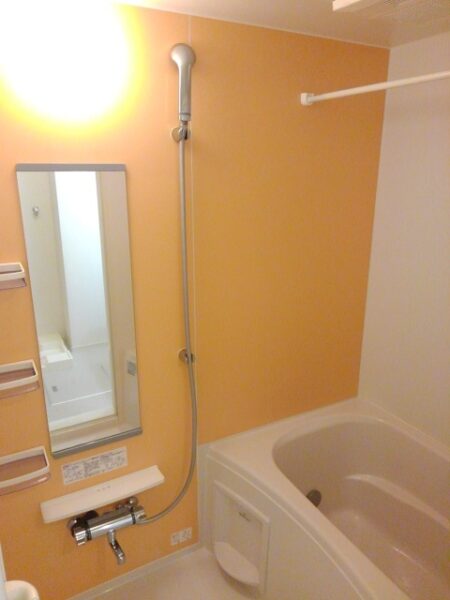 ラフレシール・M　1LDK・・・201号室