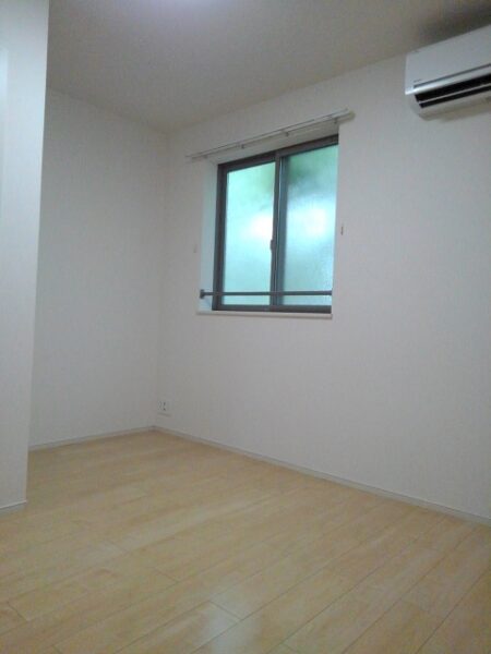 ラフレシール・M　1LDK・・・201号室