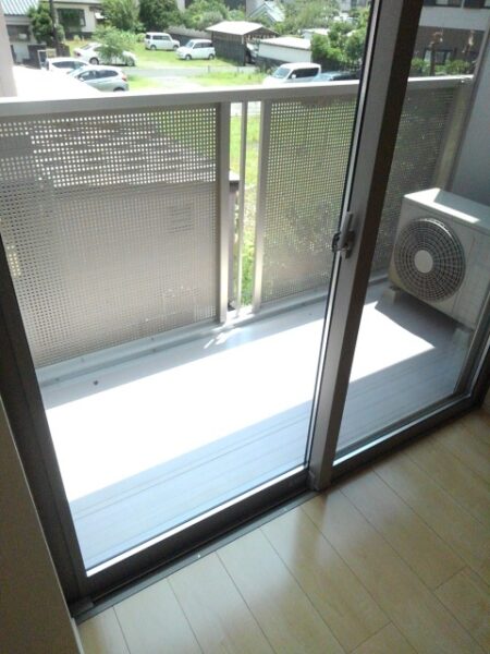 ラフレシール・M　1LDK・・・201号室