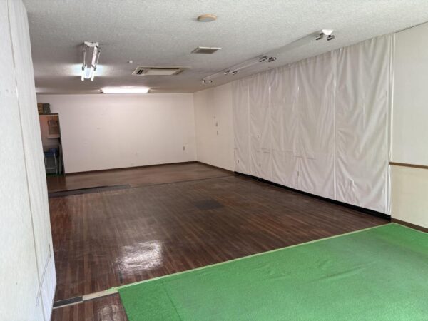山本ビル1号室