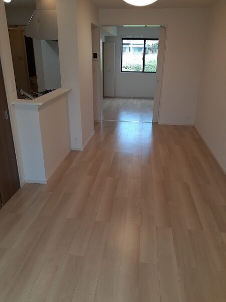 パールリバー アイランド2号館・・・103号室