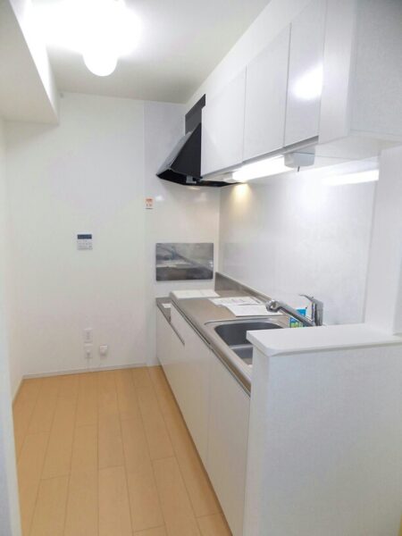 アガパンサス 　2LDK・・・202号室