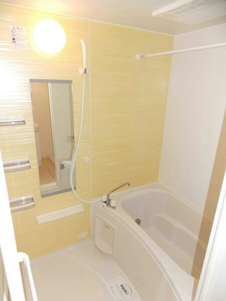 アガパンサス 　2LDK・・・202号室