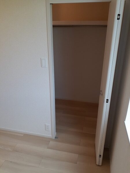 パールリバー アイランド2号館・・・103号室