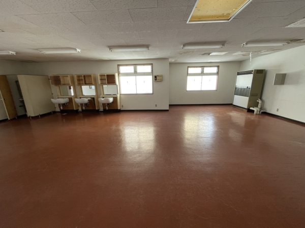 延岡市紺屋町売事務所