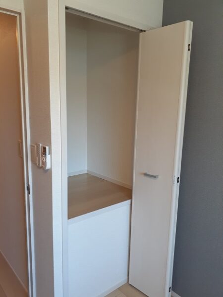 ウォル　コンフォート・・・201号室