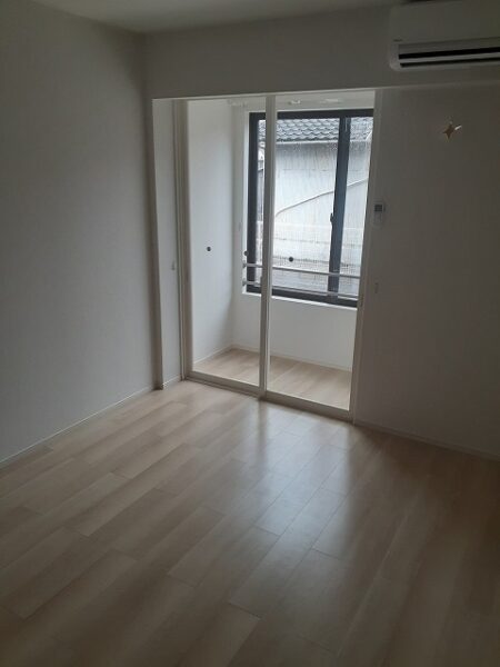 グランフィールドC・・・102号室