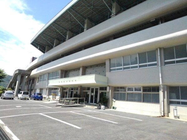 サン フォーリスト  1LDK・・・203号室