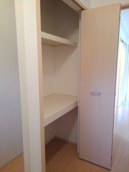 メゾン・カルム　2DK・・・102号室