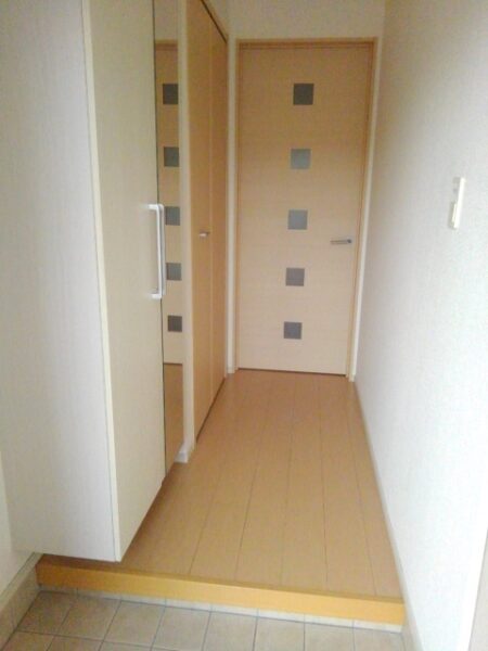 メゾン・カルム　2DK・・・102号室