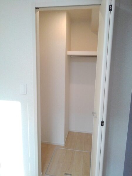 ボニートⅡ　1K・・・102号室