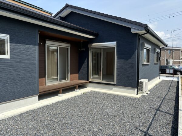 昭和町　新築建売住宅3LDK　庭付き　駐車場4台