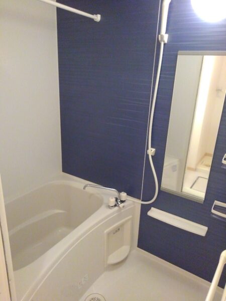 フレスクーラ　1LDK・・・203号室