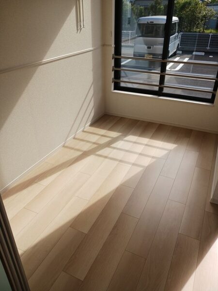 オンソレイエ・・・102号室