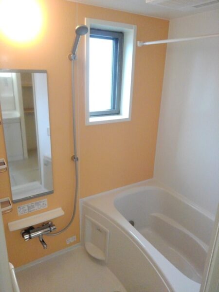 ベル・イースト  1LDK・・・201号室