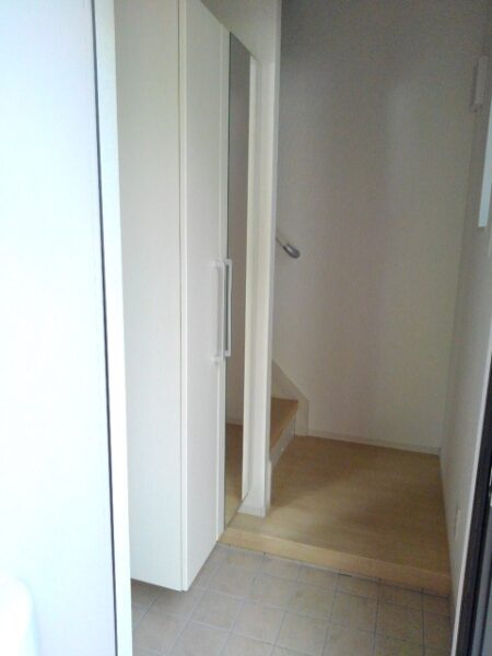 ベル・イースト  1LDK・・・201号室