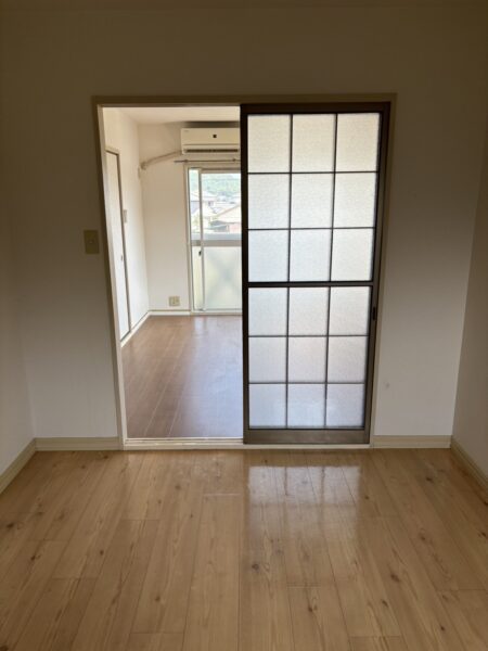 セフィーラ川島・・・205号室