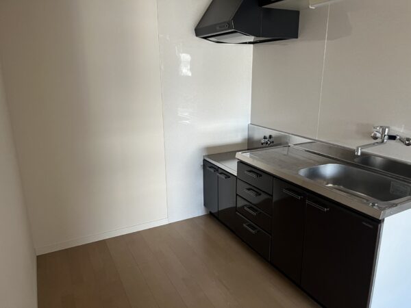 リヴィラ安賀多 2K