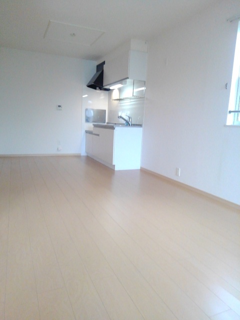 ファミール旭ヶ丘B 2LDK・・・203号室画像