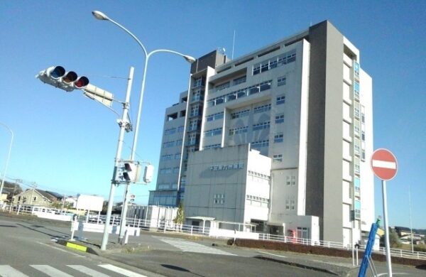 ファミール旭ヶ丘Ｂ　2LDK・・・203号室