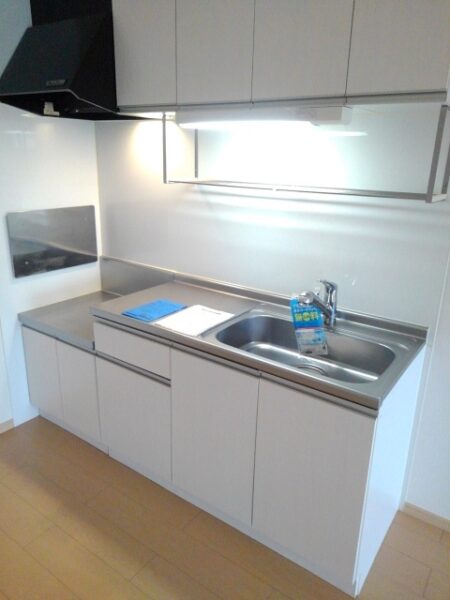 ファミール旭ヶ丘Ｂ　2LDK・・・203号室