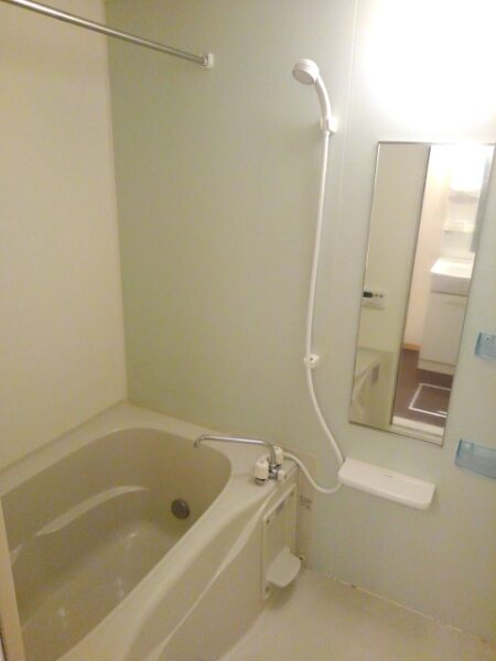 ファミール旭ヶ丘Ｂ　2LDK・・・203号室