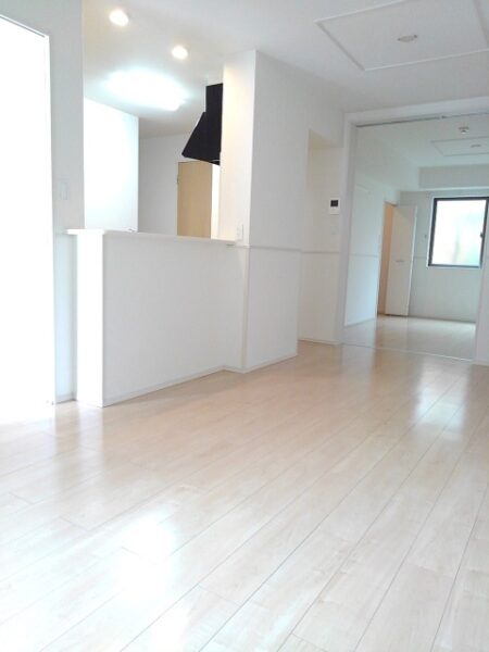 エレガンシア・デーアYⅡ・・・104号室