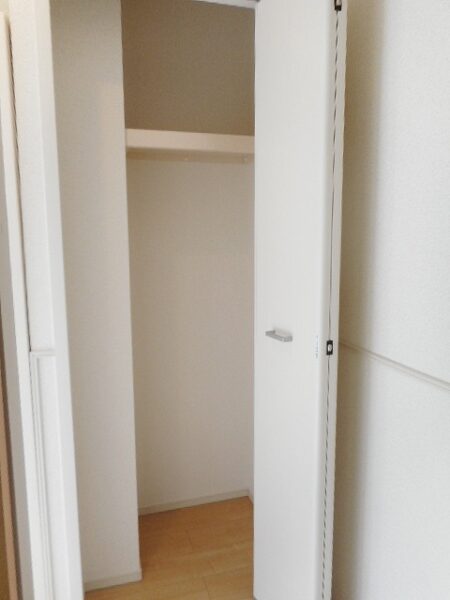 エレガンシア・デーアYⅡ・・・104号室