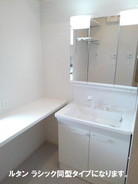 グラッツェ　1R・・・204号室