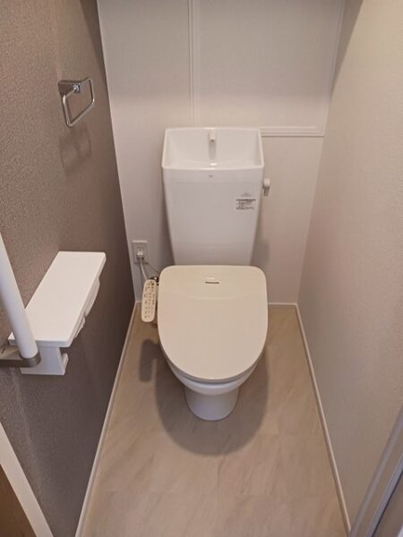 バリエンテ M　1LDK・・・204号室