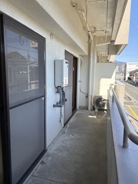 ロイヤルハイツ福井（中部屋）