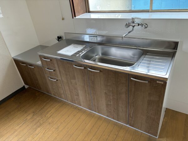 野地町6丁目貸家