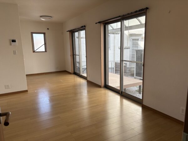 土々呂町4丁目貸家