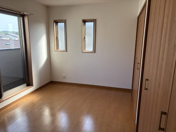 土々呂町4丁目貸家