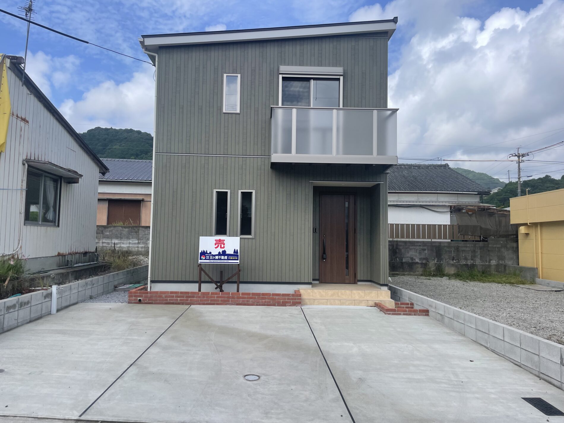 南一ヶ岡　築浅住宅