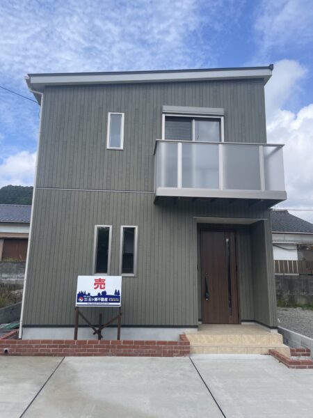 南一ヶ岡　築浅住宅