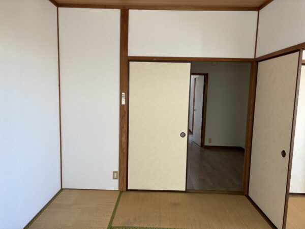 ハイツ中島