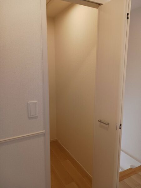 ラシュレＲ・・・2階中部屋