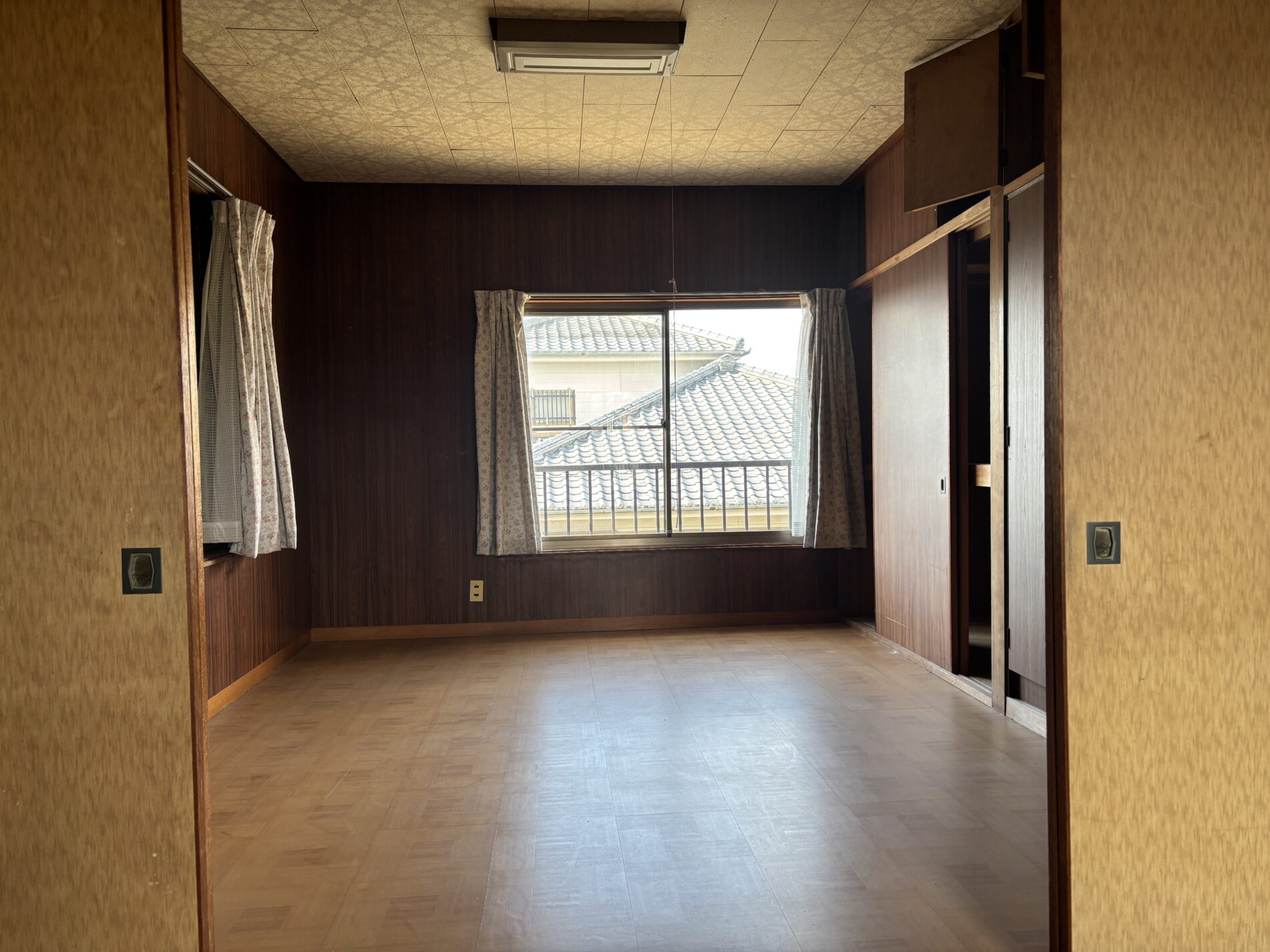 川原崎　中古物件　一部リフォーム済み（風呂、トイレ、洗面台）画像