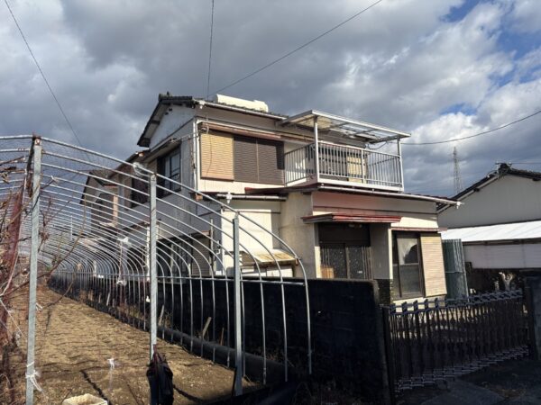 川原崎　中古物件　一部リフォーム済み（風呂、トイレ、洗面台）