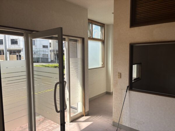 【店舗兼住宅】安賀多町2丁目　3階建　住宅+店舗