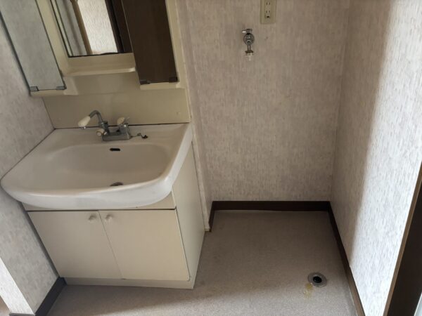 【店舗兼住宅】安賀多町2丁目　3階建　住宅+店舗