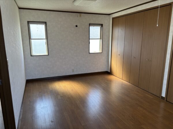 【店舗兼住宅】安賀多町2丁目　3階建　住宅+店舗
