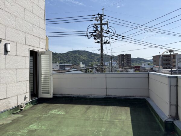 【店舗兼住宅】安賀多町2丁目　3階建　住宅+店舗