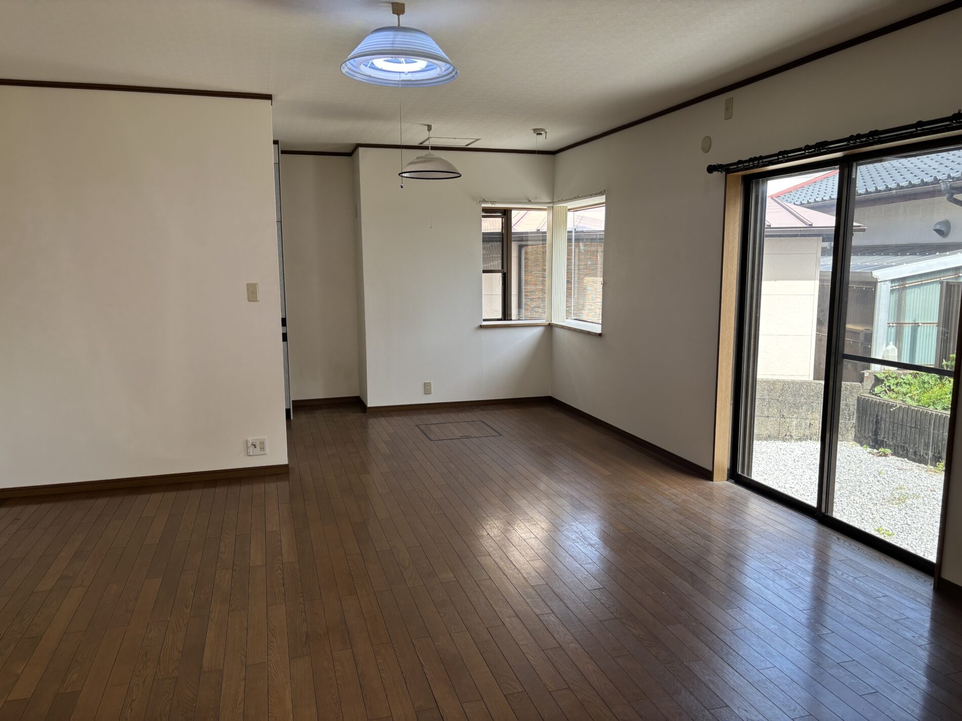 若葉町中古住宅 3LDK 駐車場2台 (仲介手数料0円)画像
